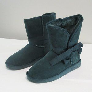 Women TPR Sole Winter Short Boots Suede Upper in Green